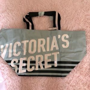 Victoria’s Secret tote bag